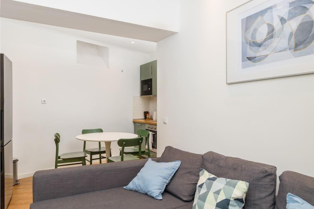 Ola Lisbon - Alfama III Apartment Luaran gambar